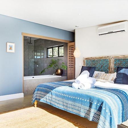 Solar-Powered Mountain Retreat With Natural Pool ケープタウン エクステリア 写真